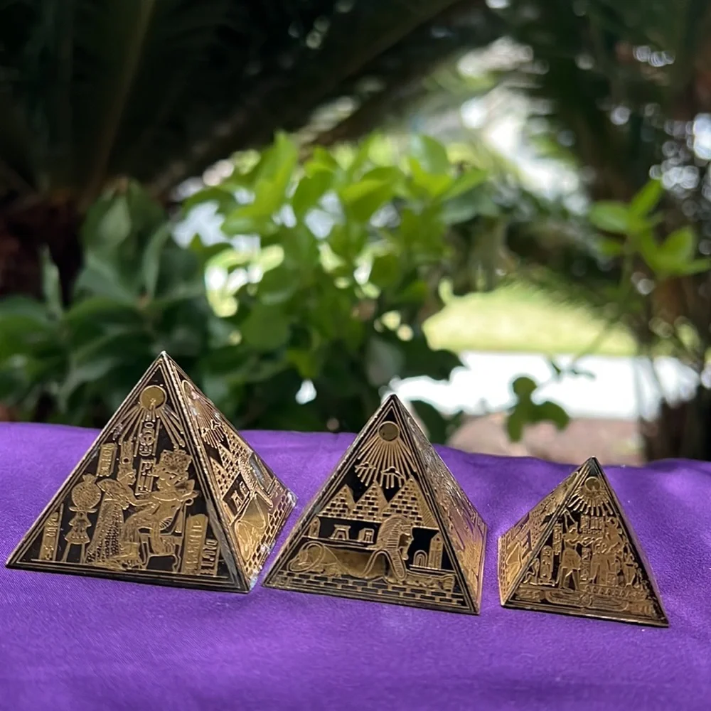 COPY - Vintage 3 Small Egyptian Etched Brass Pyramids_11